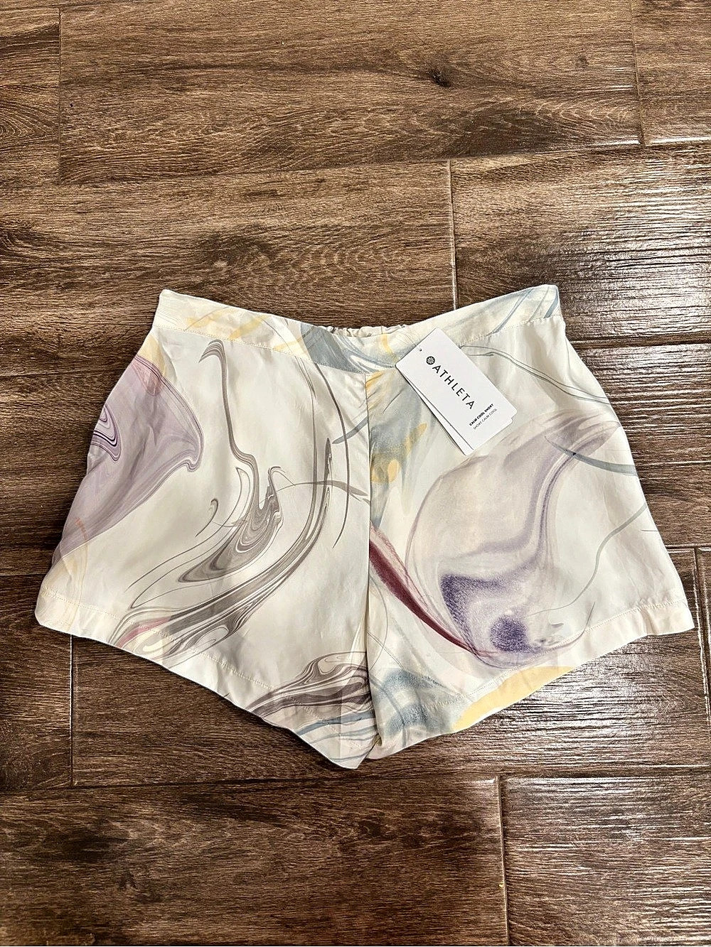 Athleta Calm Cool Short Abstract Athletic Shorts in Cream & Purple Size L Elasti